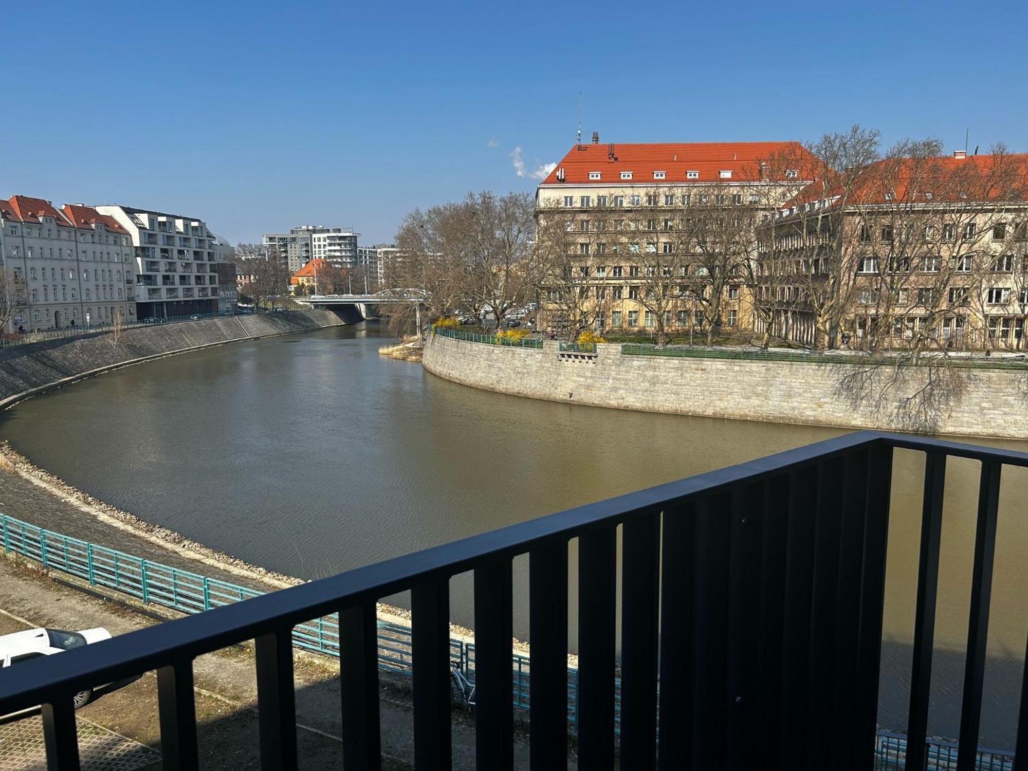 Luksusowy Apartament Z Parkingiem I Klimatyzacja W Samym Centrum Wroclawia Exteriér fotografie