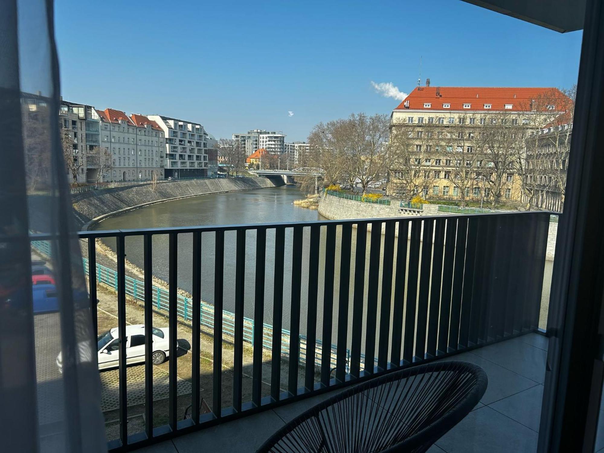 Luksusowy Apartament Z Parkingiem I Klimatyzacja W Samym Centrum Wroclawia Exteriér fotografie